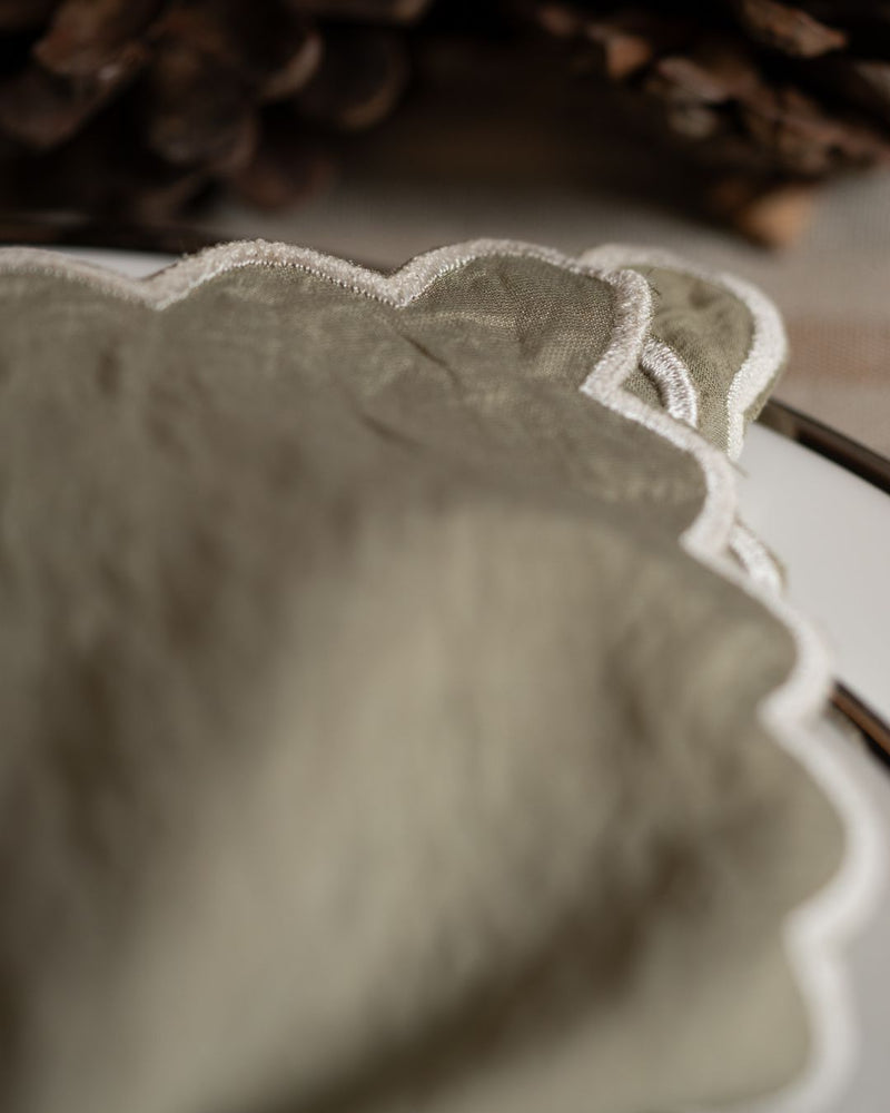 Scallop Mist Napkin