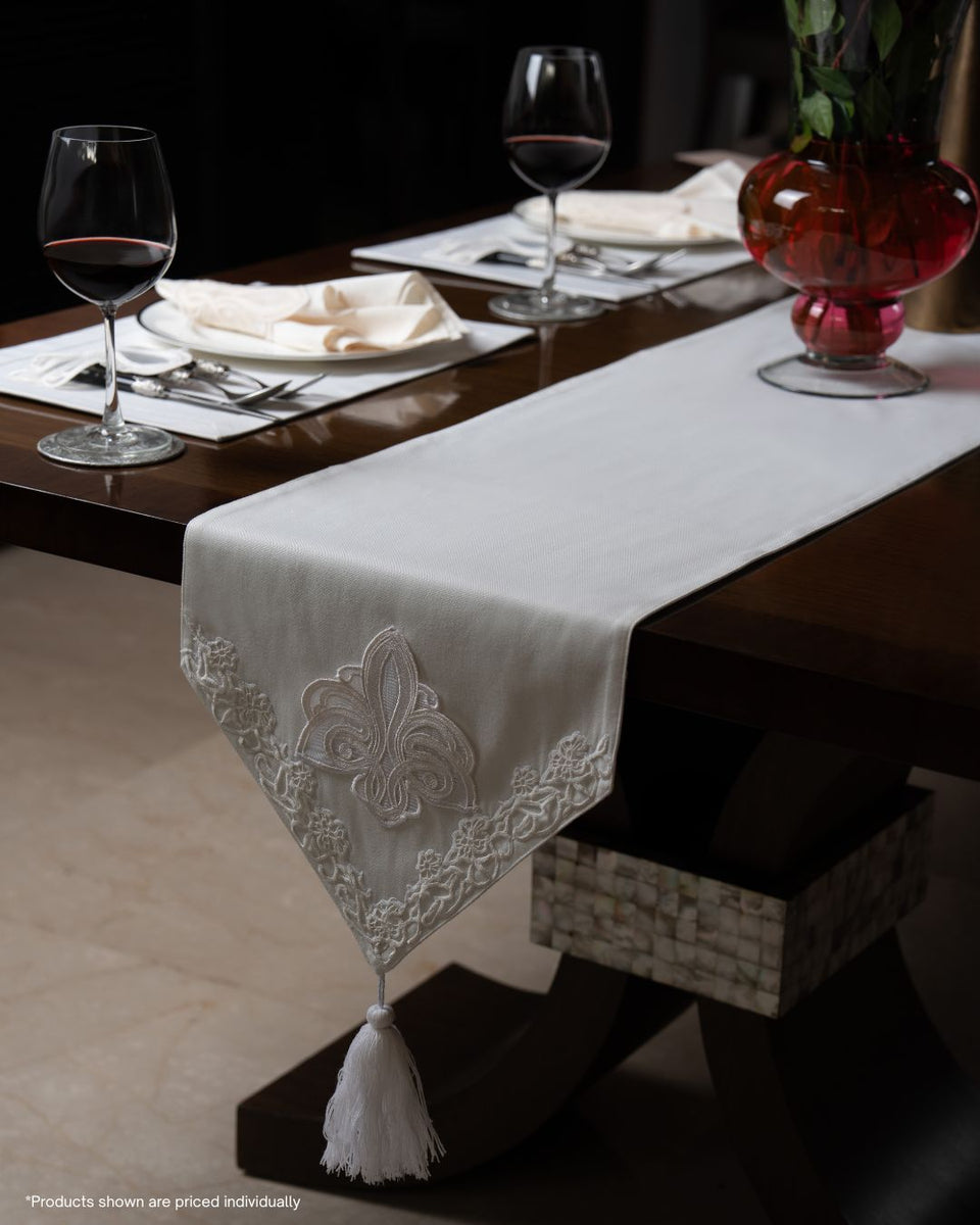 Vienna Lace Runner